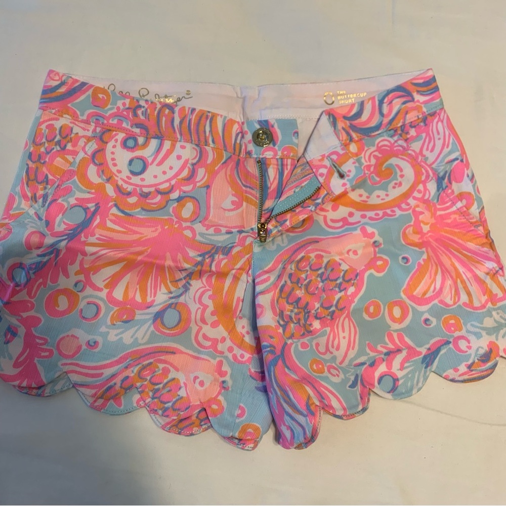 Lilly Pulitzer Scallop shorts